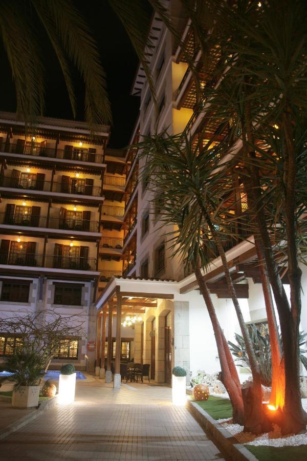 Hotel La Carolina Lloret de Mar Exteriör bild