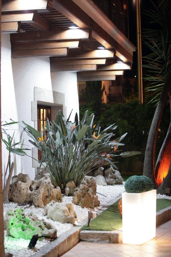 Hotel La Carolina Lloret de Mar Exteriör bild